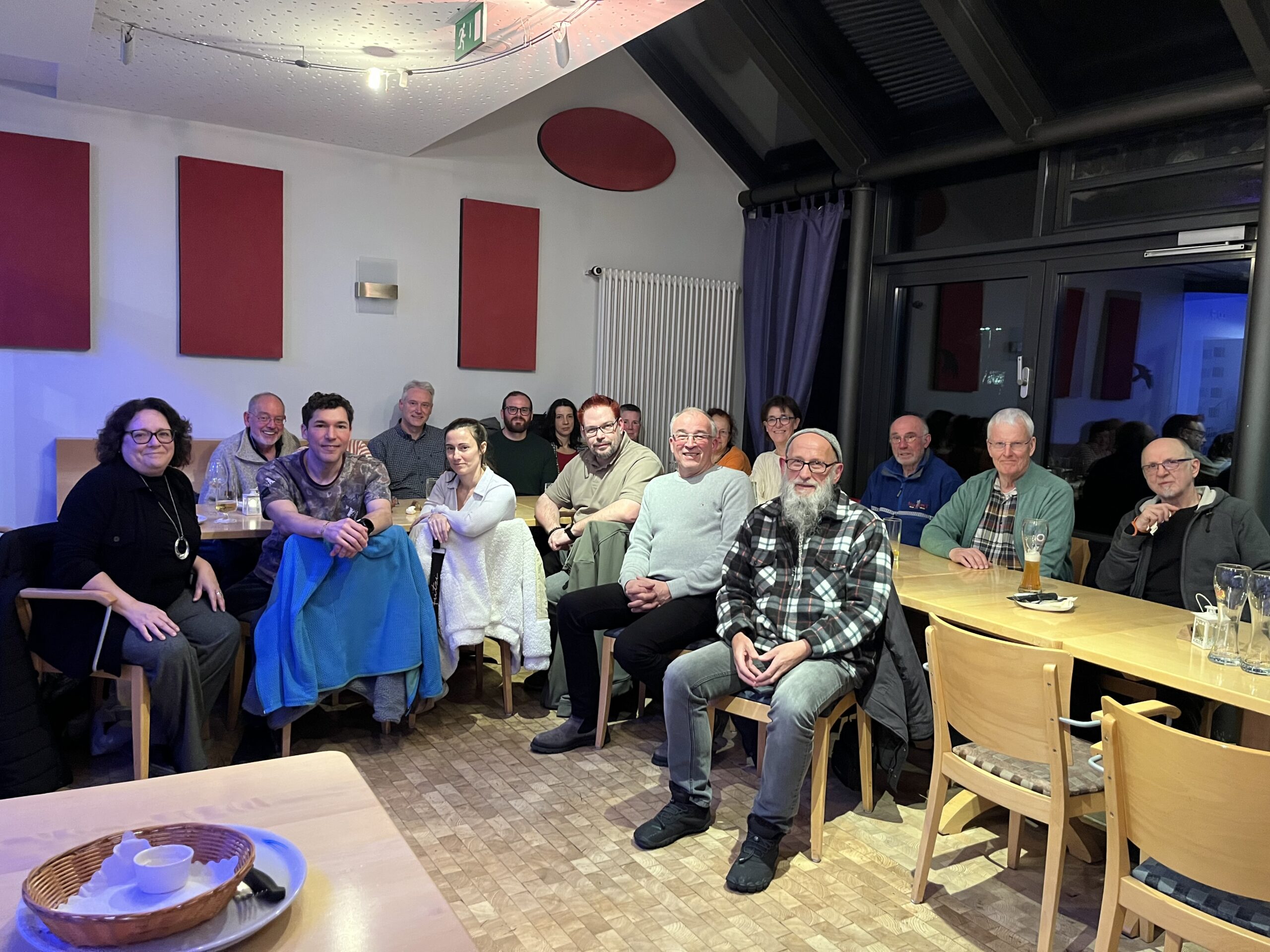 Foto vom Stammtisch in Simmern in der Pizzeria Mona Lisa.